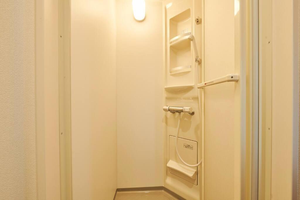 Апартаменты 上落合ハウス Kamiochiai House Токио Экстерьер фото