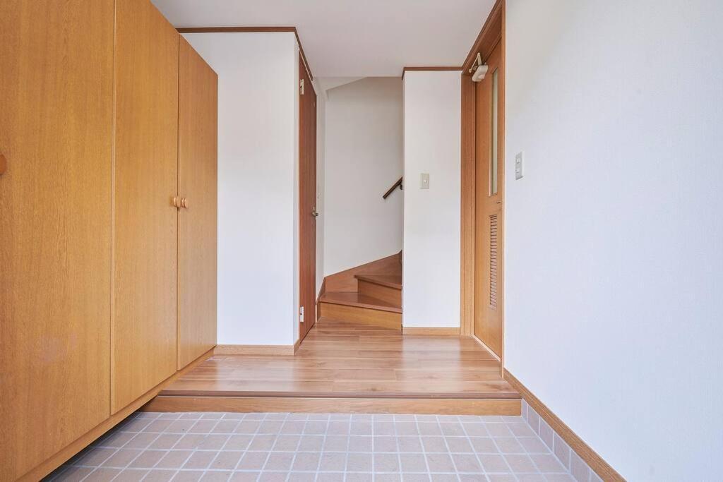 Апартаменты 上落合ハウス Kamiochiai House Токио Экстерьер фото